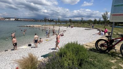 Pasja plaža v Žusterni v Kopru