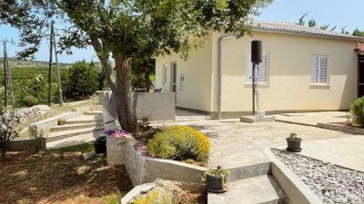 Počitniška hiša Danica