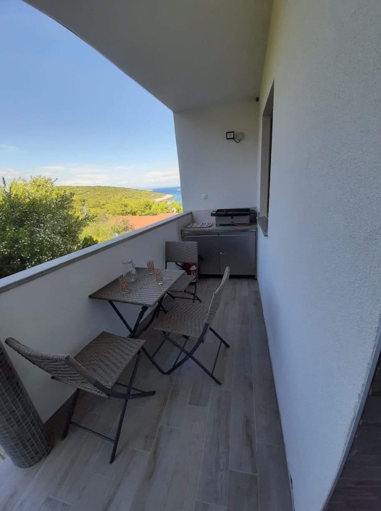 balkon v apartmaju Sunrise Apartments Vis