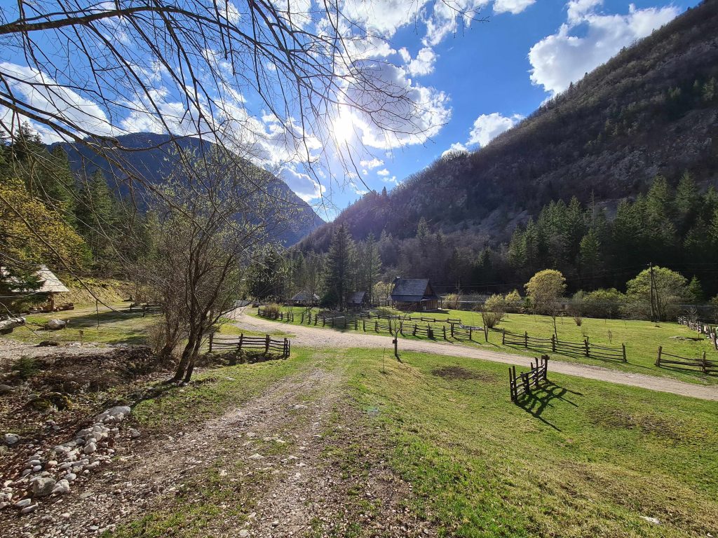 narava Gostišče v Triglavskem narodnem parku