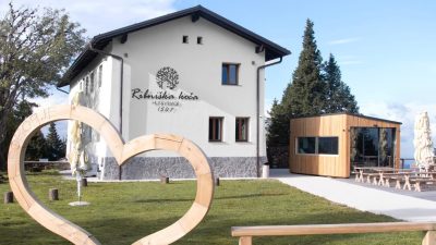 Ribniška koča – prijazno psom