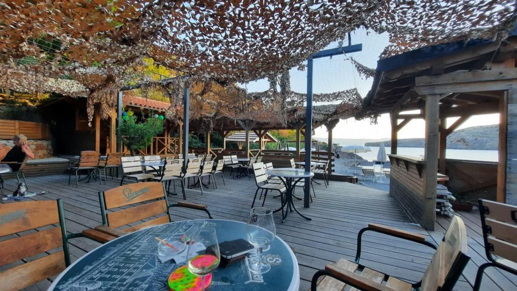 lokal -pasja plaža Novi Vinodolski